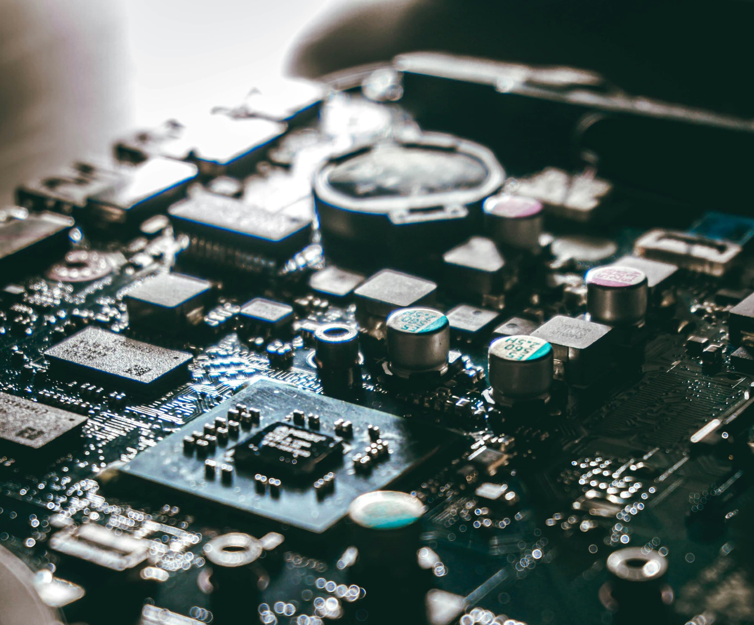 PCB-Layout und Schaltungsentwicklung